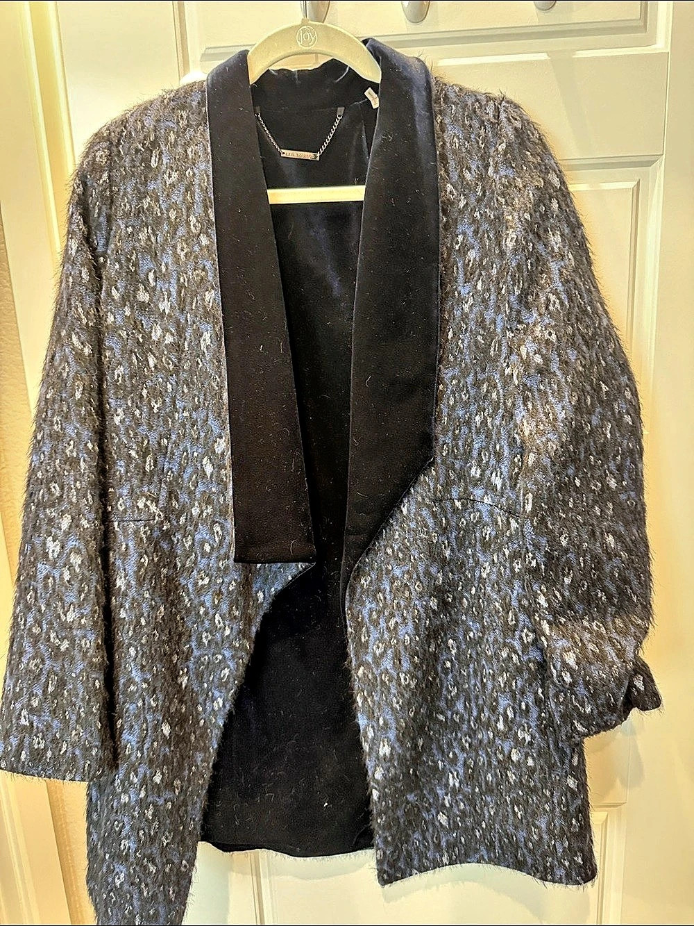 Elie Tahari Textured Animal Print Blazer Size Small